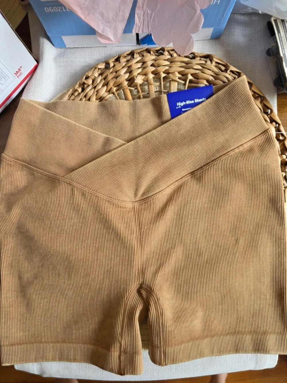 High-Rise Ribbed Seamless Shorts — Tan
